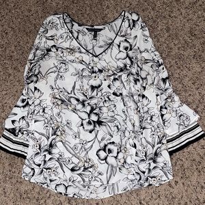 Flowy black and white floral blouse